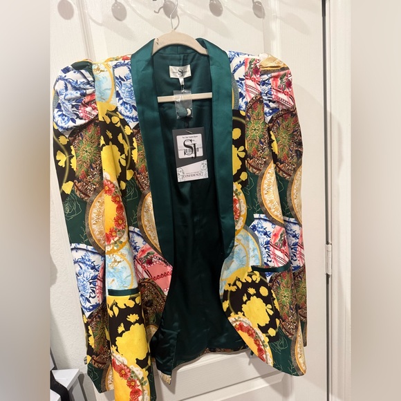 Sassy Jones Jackets & Blazers - Sassy Jones Green-Trim Multi-Color Printed Satin Blazer